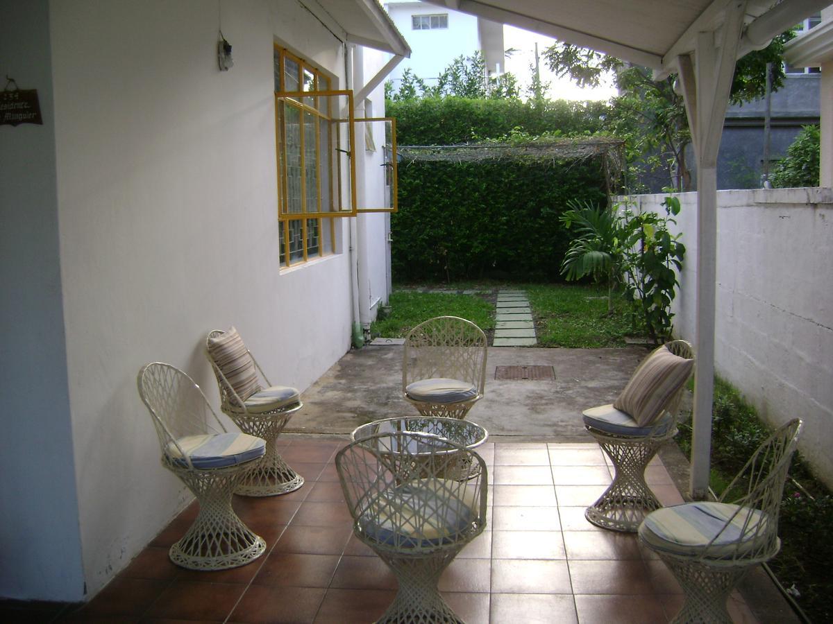 Sbe Villa Flic en Flac Exterior photo